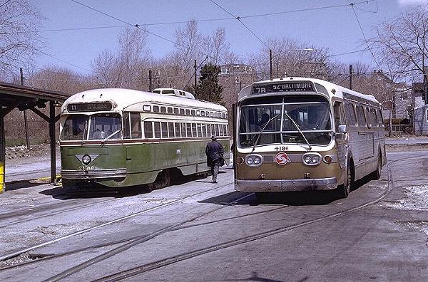 usr_m_phl_2189,gmc'4186_main+9th^darby_19720409_jt_phil027.jpg